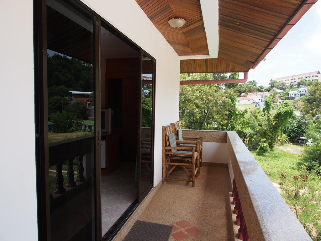 Waree'S Guesthouse Kata Beach  Exterior photo