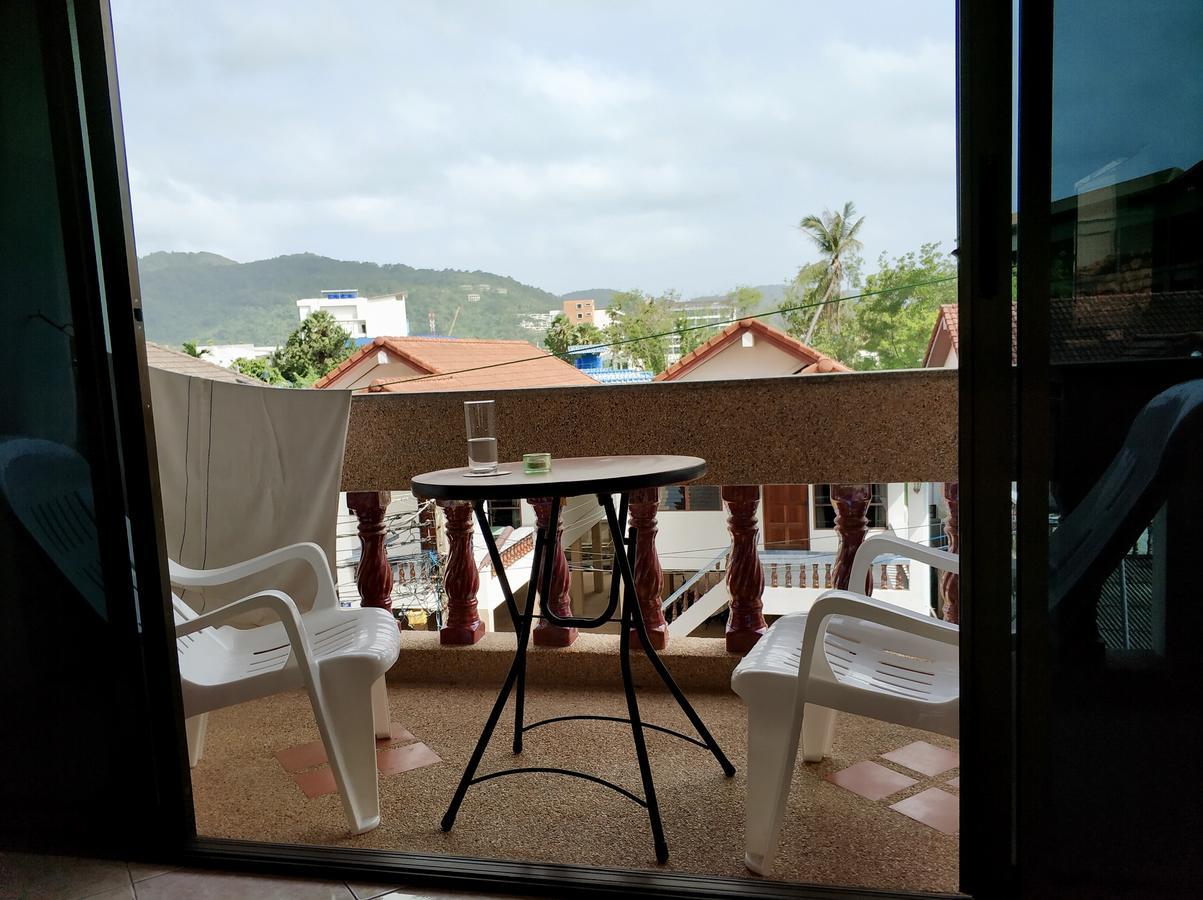 Waree'S Guesthouse Kata Beach  Exterior photo